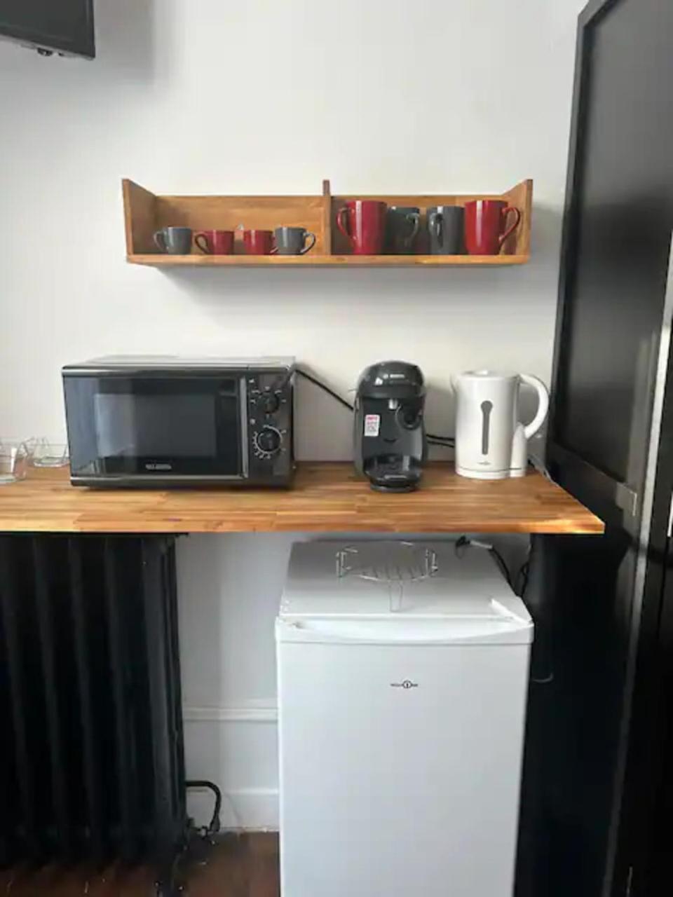Appartement Spacieux Et Elegant Avec Jardin Монтивие Екстериор снимка