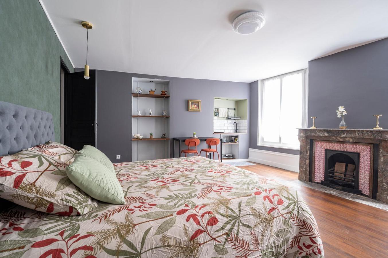 Appartement Spacieux Et Elegant Avec Jardin Монтивие Екстериор снимка